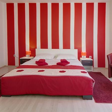 מאלי לוסיניי Apartment Nikolina חדר תמונה